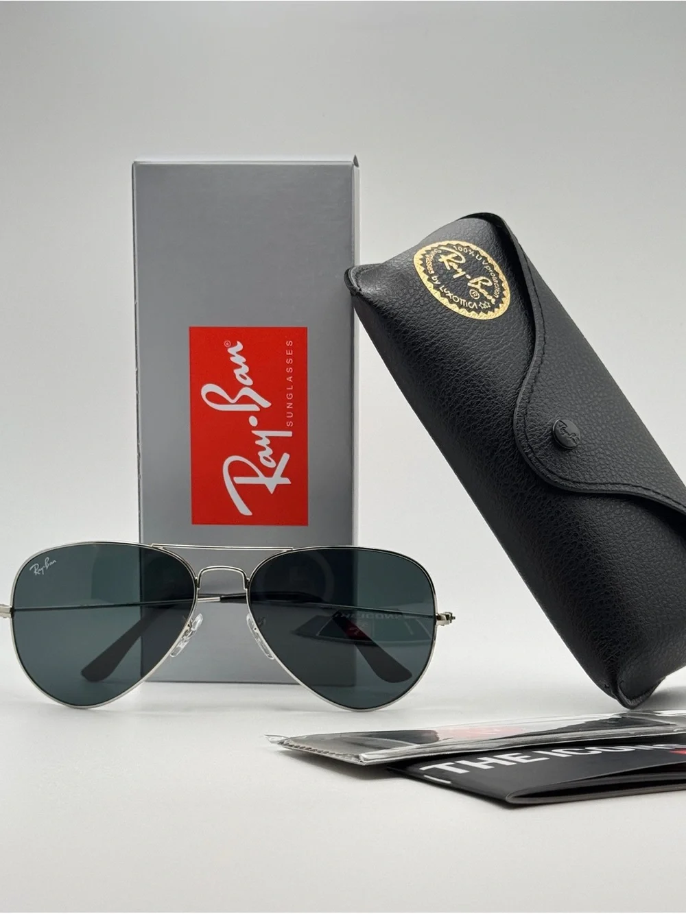Ray-Ban RB3025 AVIATOR